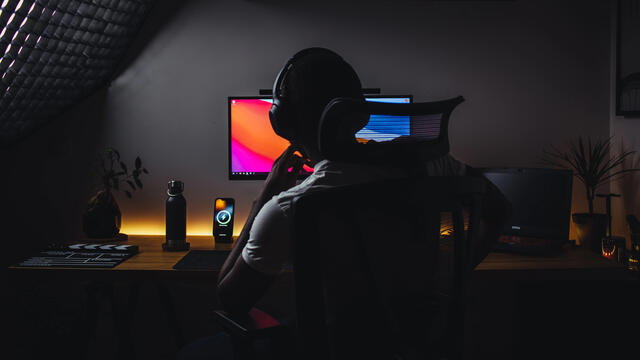 Illustration representing becoming a successful YouTuber, featuring a creator and visual elements symbolizing growth and achievement.
